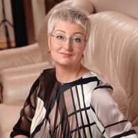 Татьяна Устинова