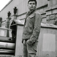 Дмитрий Глуховский